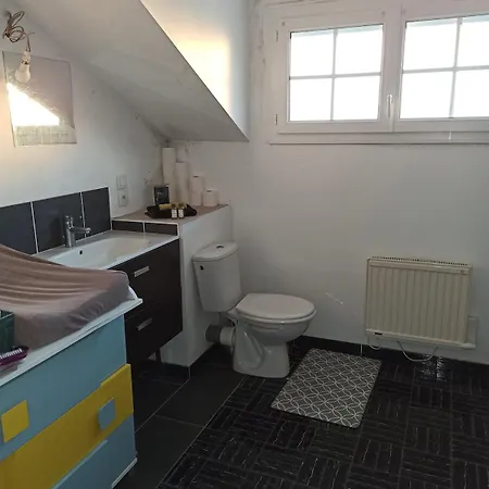 Maison Spacieuse A Proximite Du Circuit Des 24h Du Mans Вилла Ле-Ман