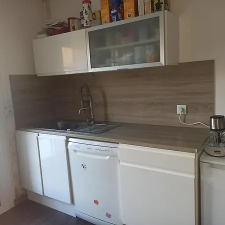 Вилла Maison Spacieuse A Proximite Du Circuit Des 24h Du Mans