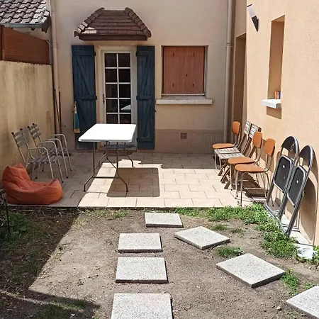 Maison Spacieuse A Proximite Du Circuit Des 24h Du Mans