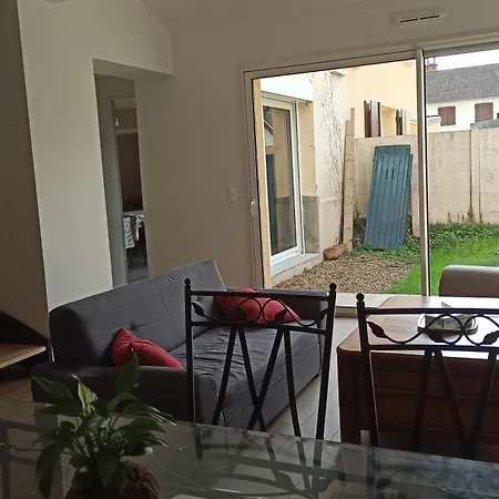 Maison Spacieuse A Proximite Du Circuit Des 24h Du Mans *