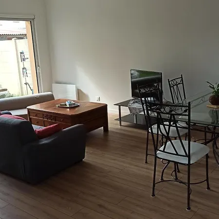 Maison Spacieuse A Proximite Du Circuit Des 24h Du Mans Vila *