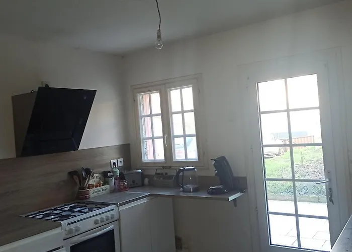 Maison Spacieuse à Proximité Du Circuit Des 24h Du Mans Villa Le Mans