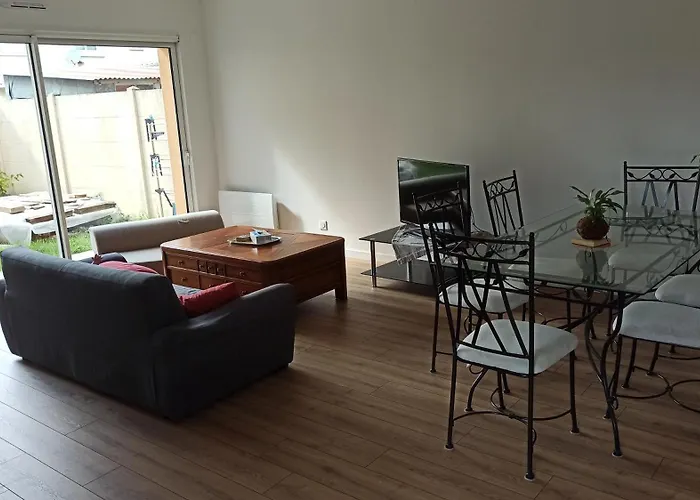 Maison Spacieuse A Proximite Du Circuit Des 24h Du Mans Villa *